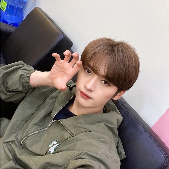 Meet your Posher, Scar - Picture 6 of 17